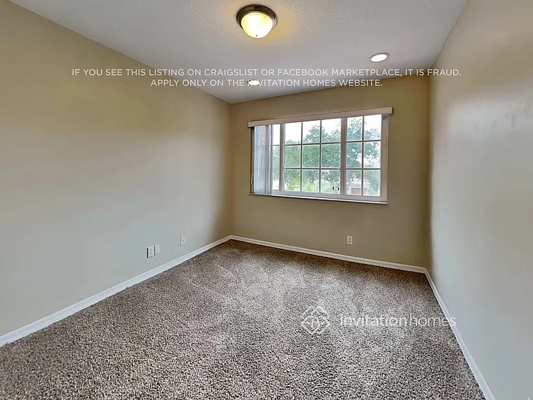 5817 NW 125th Ave — Photo 14