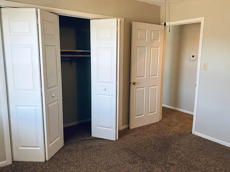 209 S Fort St #13 — Photo 6