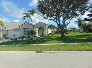 7899 Rockford Rd, Boynton Beach, FL 33472