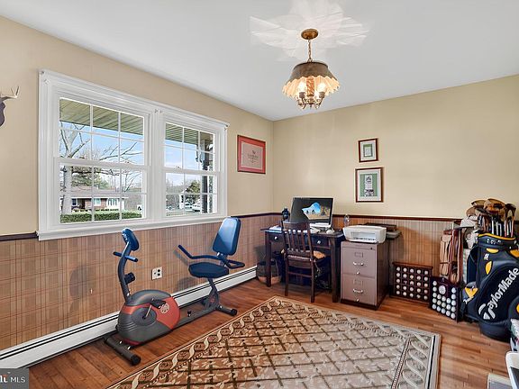 5th image of 1000 Brookwood Dr