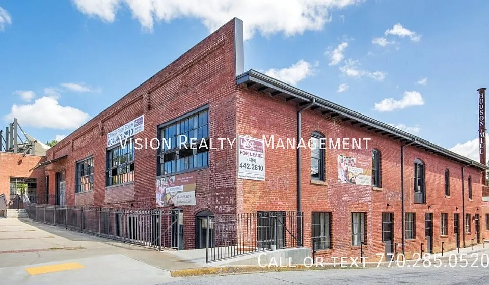 202 Bradley St #8
