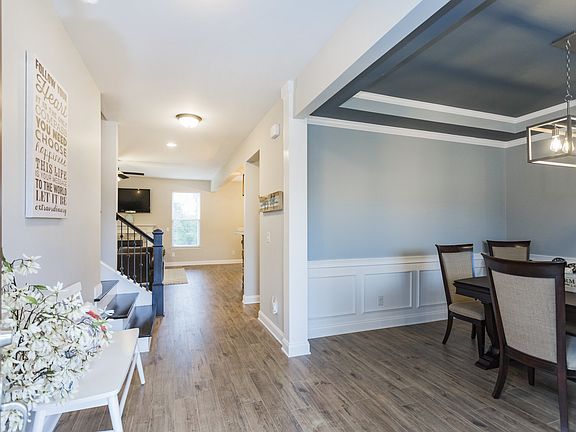 4th image of 8209 Middlewick Ln