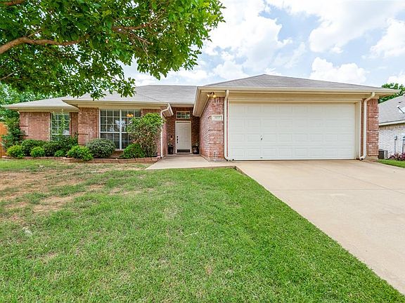Welcome To 3017 Shoreside Pkwy, Hurst, TX 76053