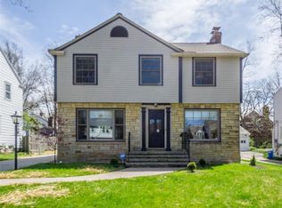 4146 Silsby Rd, University Heights, OH 44118