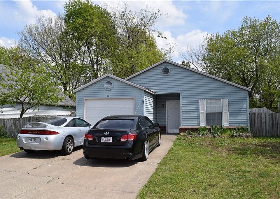 1st image of 307 Parkcrest Dr