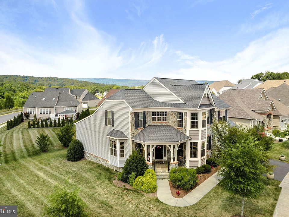 1st image of 17289 Creekside Green Pl