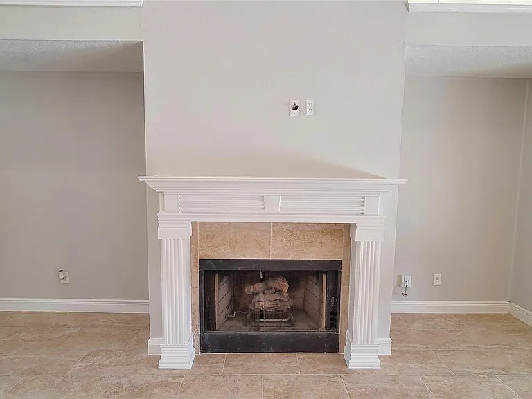 5227 Clarkston Ln — Photo 6