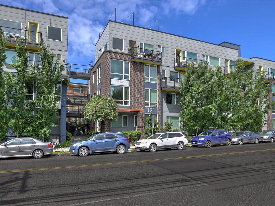 Newer Construction in Capitol Hill>