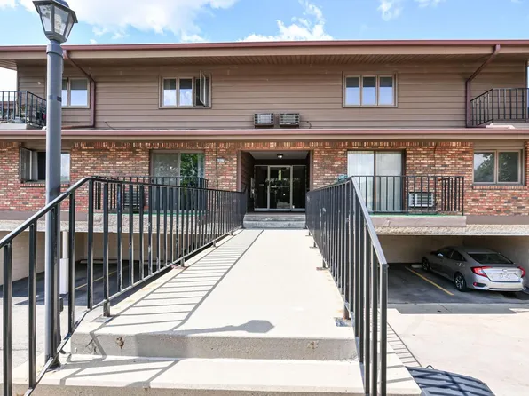 4015 South 84th STREET #2, Greenfield, WI 53228