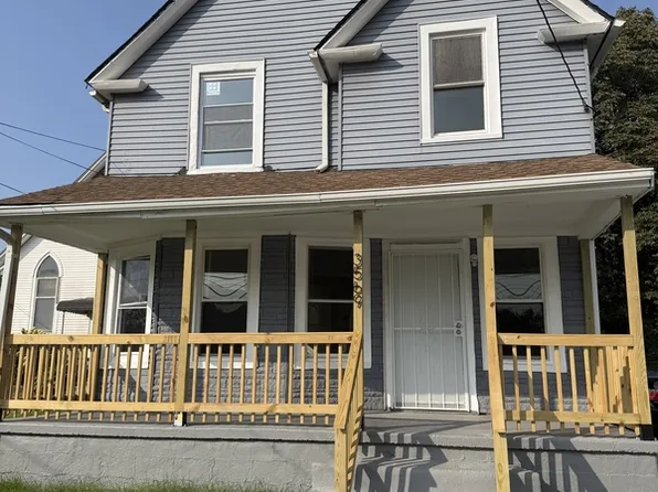 3569 Independence Rd, Cleveland, OH 44105