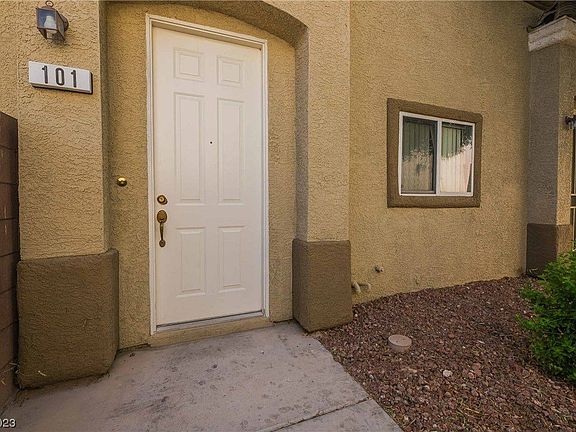 3rd image of 4024 Smokey Fog Ave #2
