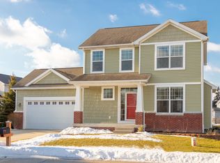 5850 Troyes Rd, East Lansing, MI 48823