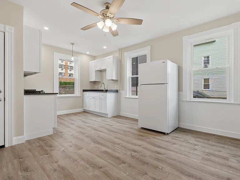 52 Furnace St #1 — Photo 8