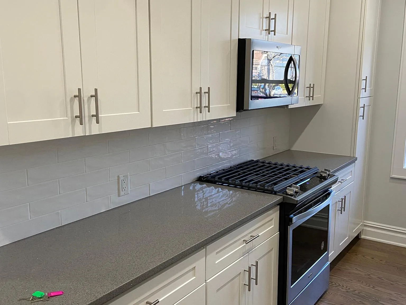 2 bed, 1100 sqft, $3,495 — Photo 2