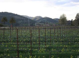 1157 Orchard Ave, Napa, CA 94558