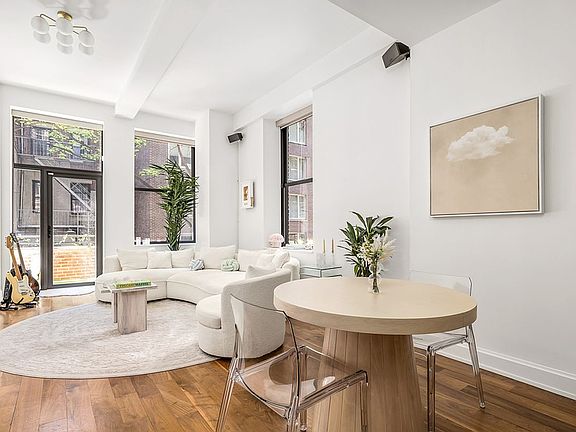 2nd image of 140 W 22nd St APT 2F