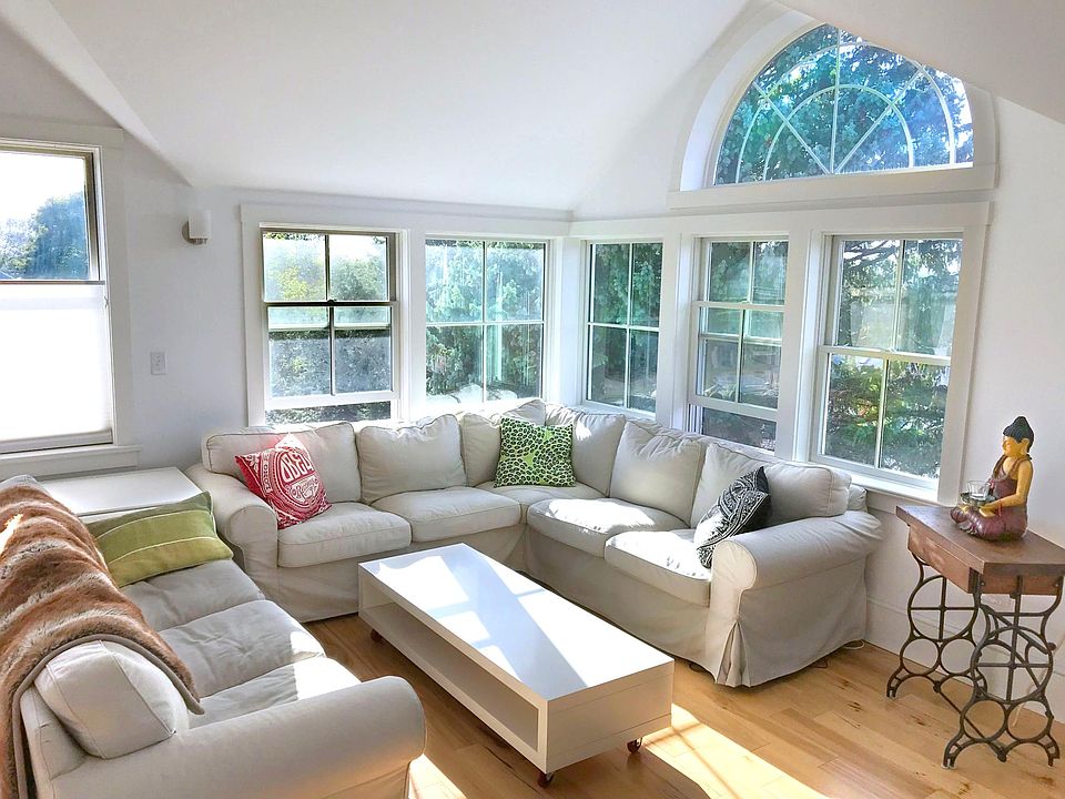 Furnished living area