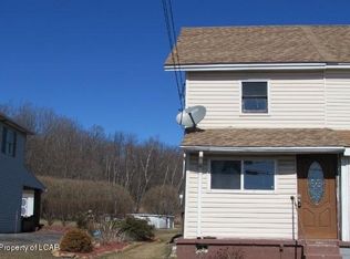 2047 E Broad St, Beaver Meadows, PA 18216