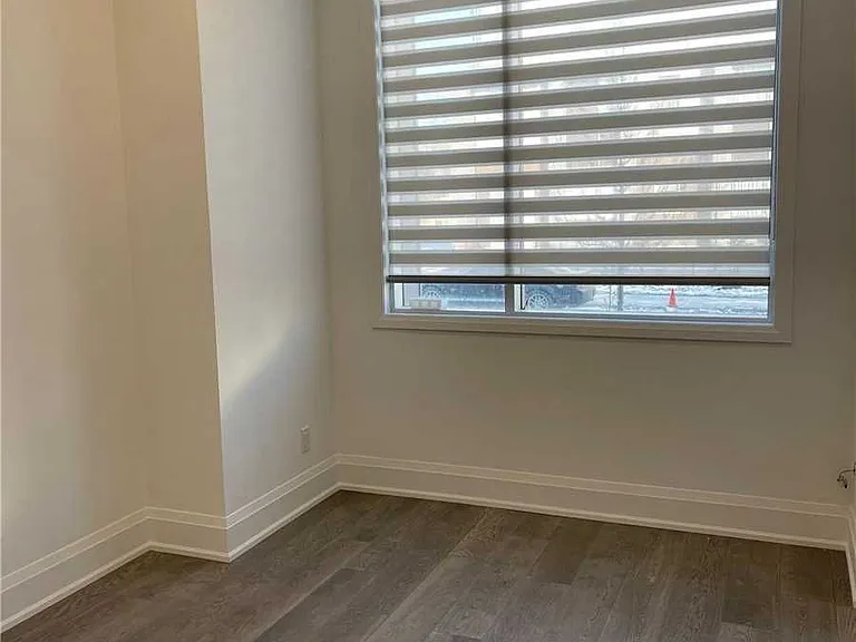 18 Greenbriar Rd #2 — Photo 7