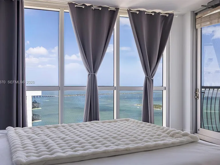 1750 N Bayshore Dr #3801 — Photo 14