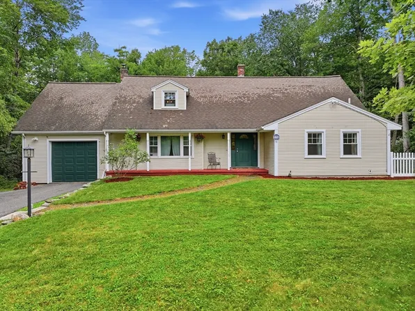 51 Whittemore Rd, Sturbridge, MA 01566