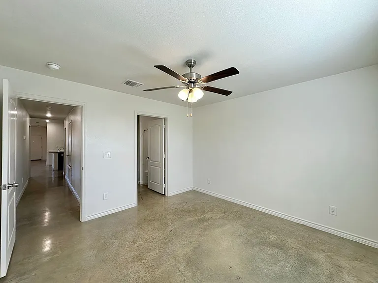 6106 Harriet Tubman Ave — Photo 24