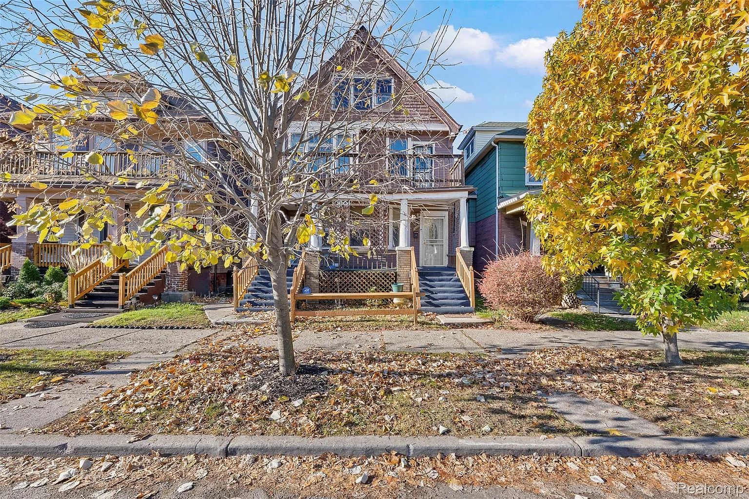 2445/2449 Concord St photo 1