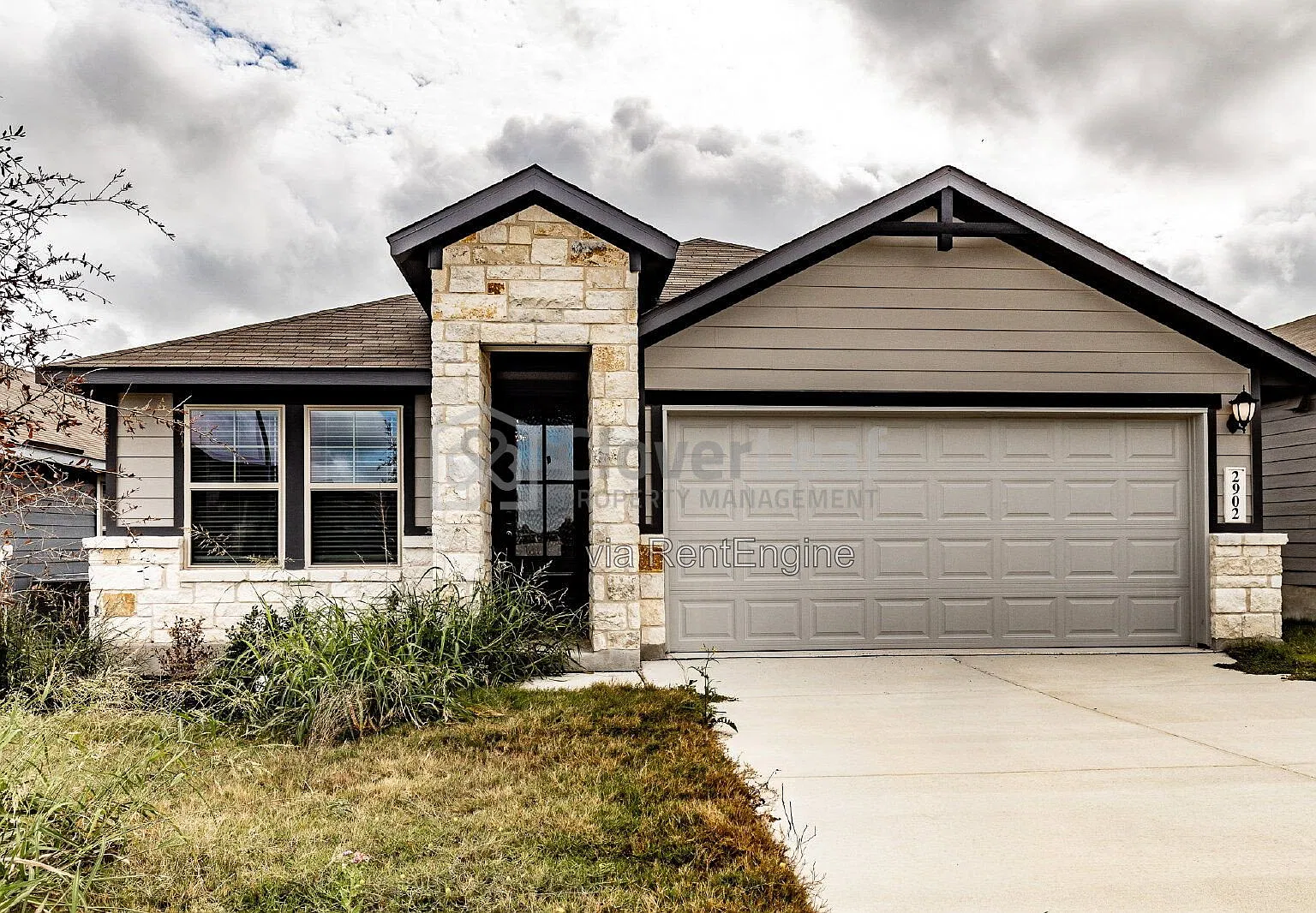 3 bed, 2.0 bath, 1966 sqft, $1,997 — Photo 1