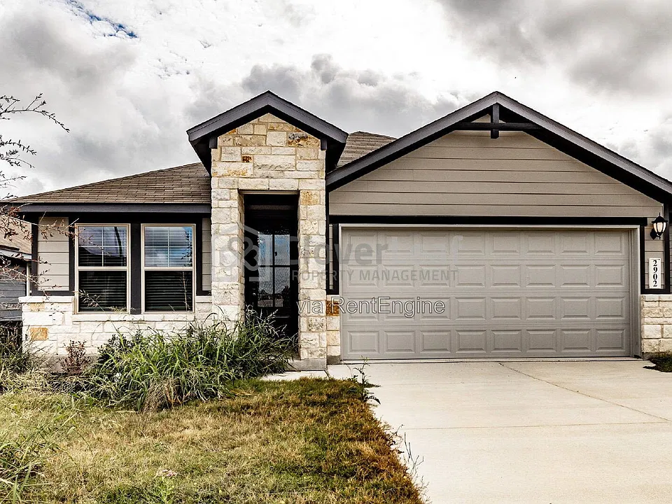 2902 Clemente Way