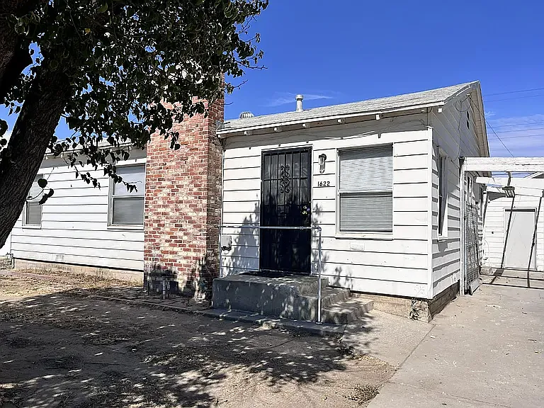 1622 N 6th St — Photo 1