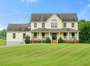 4 Innsbruck Rd, Washingtonville, NY 10992