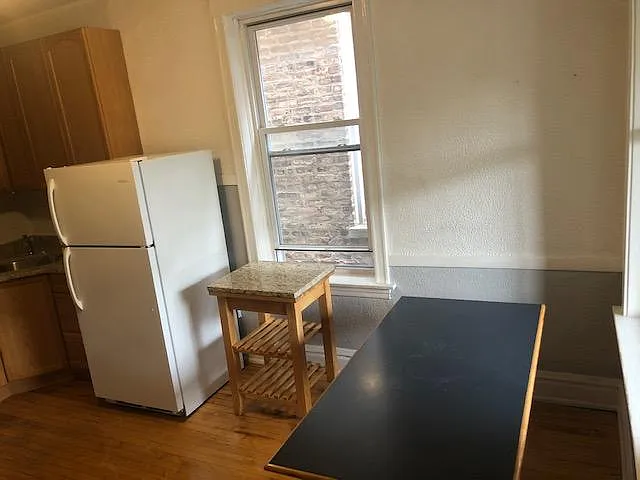 3321 S Lowe Ave #2 — Photo 9