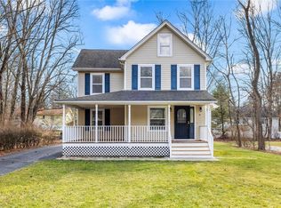 41 Orchard St, Otisville, NY 10963