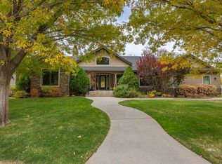 233 Mount Tom Rd, Bishop, CA 93514