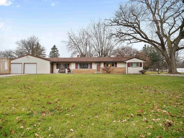 5621 Daisy Ln, Fort Wayne, IN 46835