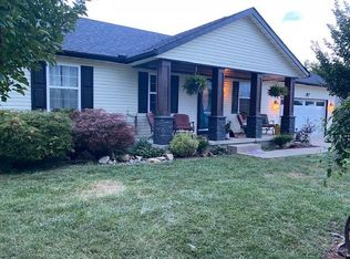 299 Wildflower Ln, Chillicothe, OH 45601