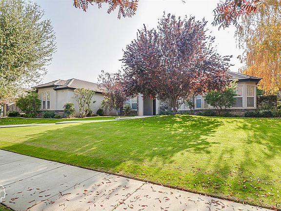 3rd image of 12803 Clay Creek Ct