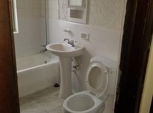 1044 W 87th St APT 2N, Chicago, IL 60620