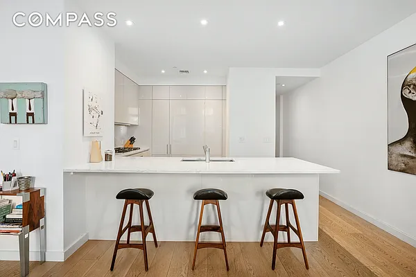 Rented by Compass | media 18