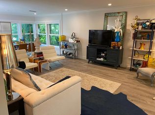 1219 Solana Rd, Naples, FL 34103