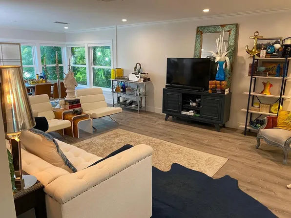 1219 Solana Rd, Naples, FL 34103