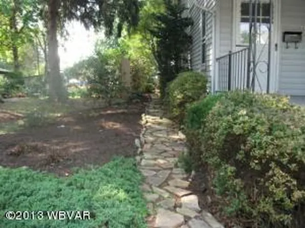 1347 Catherine St, Williamsport, PA 17701