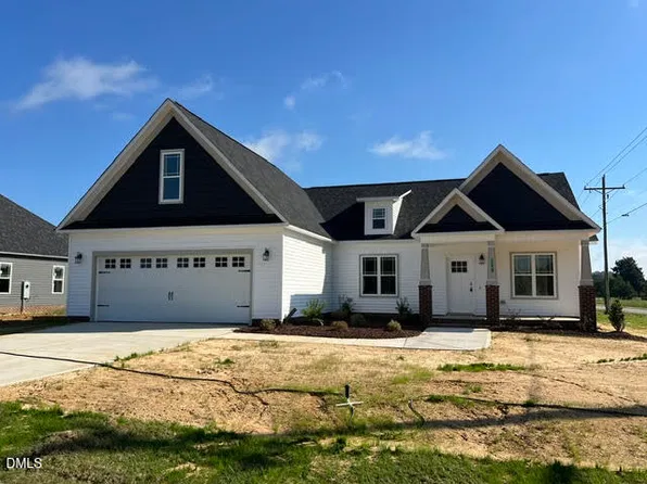 100 Bernie Dr, Selma, NC 27576