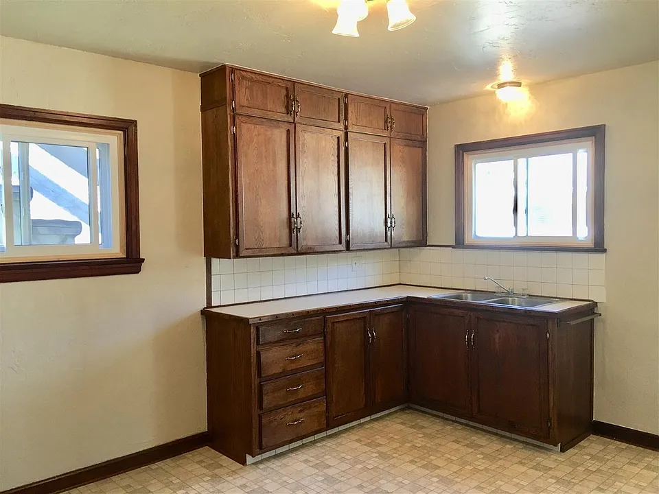 Nice size kitchen