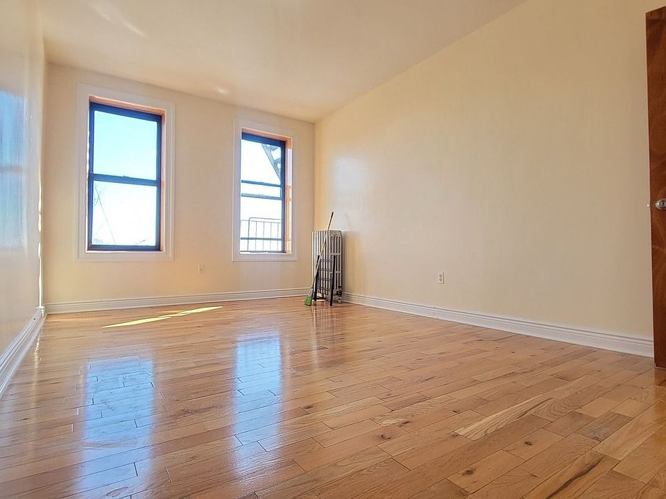1st image of 290 Empire Blvd APT 6D