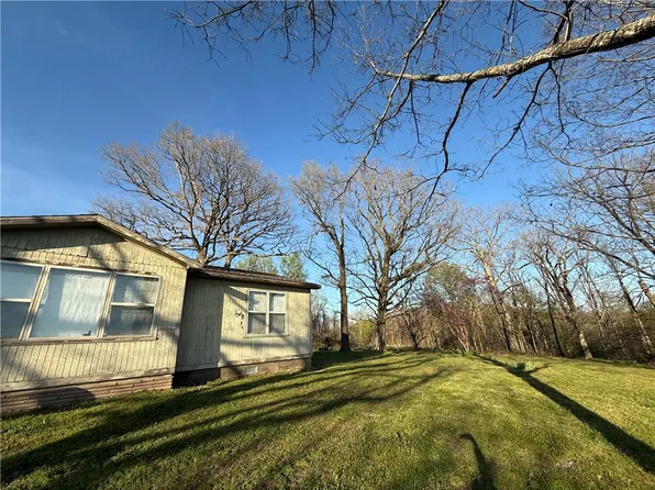 15574 Highway 412, Huntsville, AR 72740