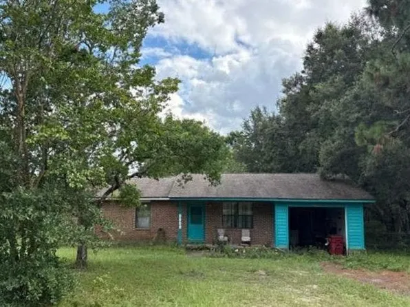 5351 Walker Rd, Milton, FL 32570