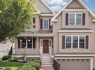 210 West St #210, Needham Heights, MA 02494