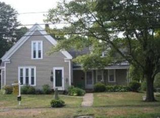 63 Vernon St, Rockland, MA 02370