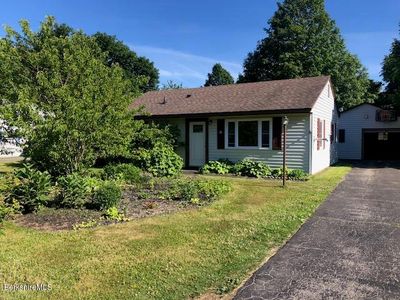 11 Wyantenuck St, Great Barrington, MA, 01230